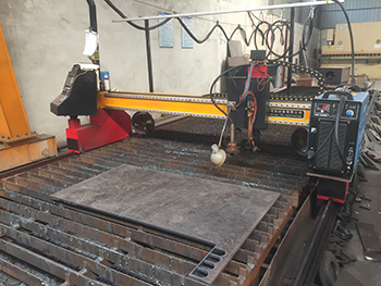 1532573319566778.jpg cutting machine for magnetic separator .jpg